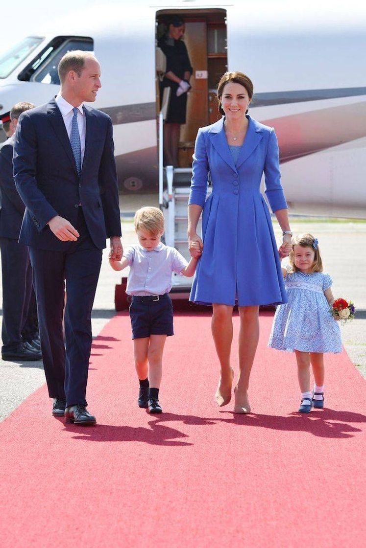 Fashion FAMÍLIA REAL BRITÂNICA🤴👸👑