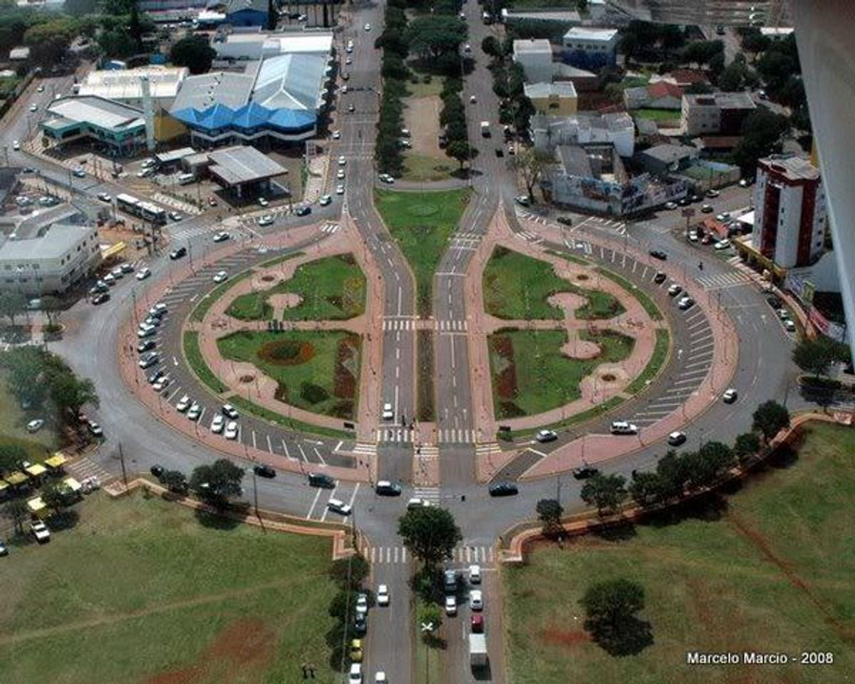 Places Praça Vereador Luís Pícoli