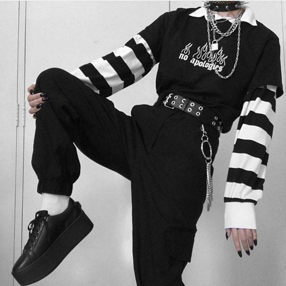 Moda 🖤⛓️E-girl⛓️🖤