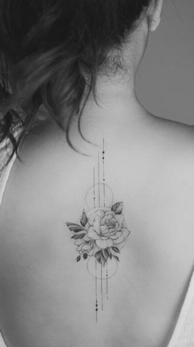 Moda tatuagem flores 