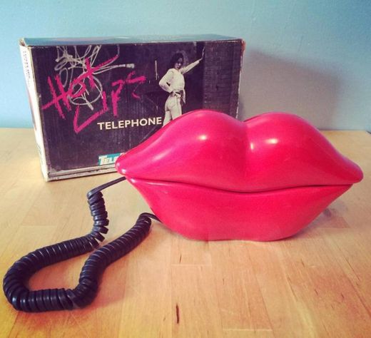 Lips telephone