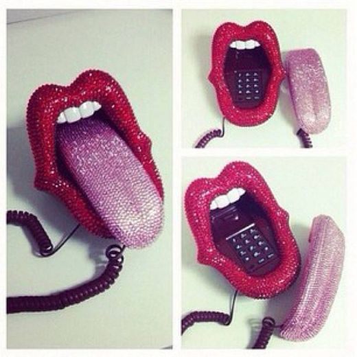 Mouth telephone