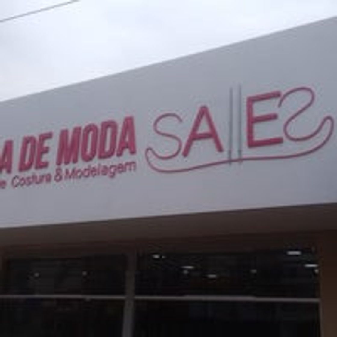 Place Escola de Moda Salles