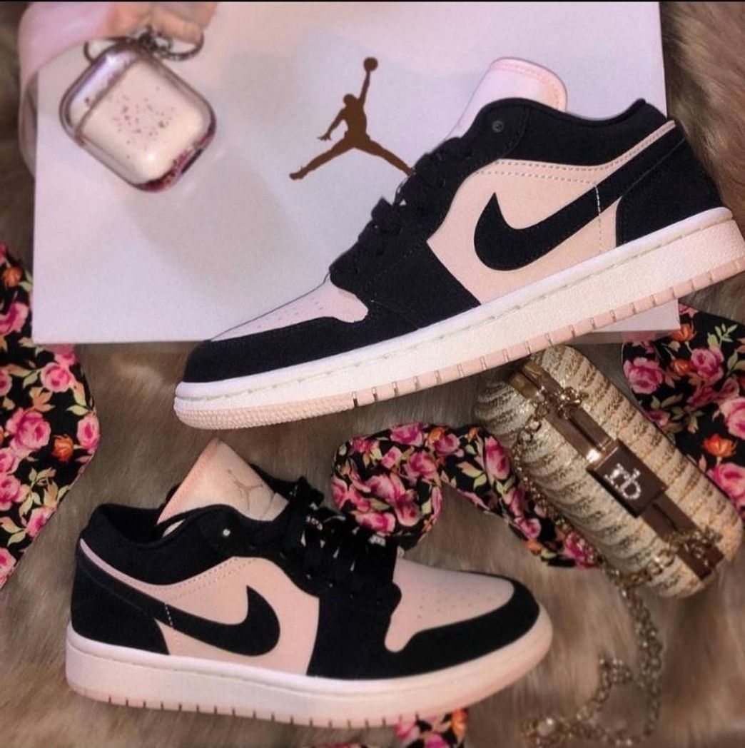 Moda Air Jordan 1Mid/Low Guava Ice