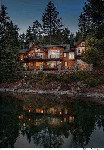Rustic Lakefront 