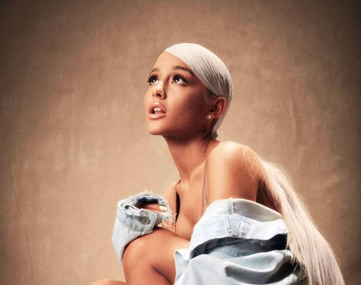Music ARIANA GRANDE DEUSA