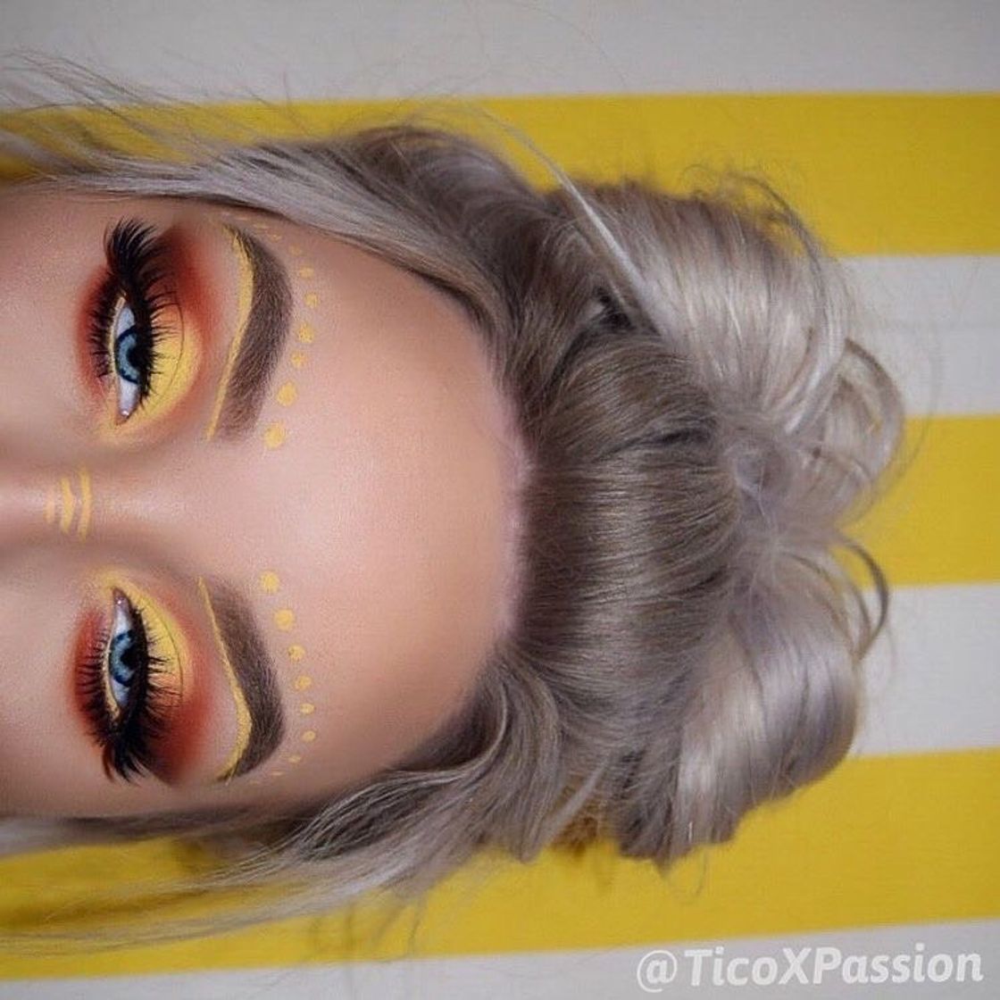 Social amarelo e vermelho / yellow and red 