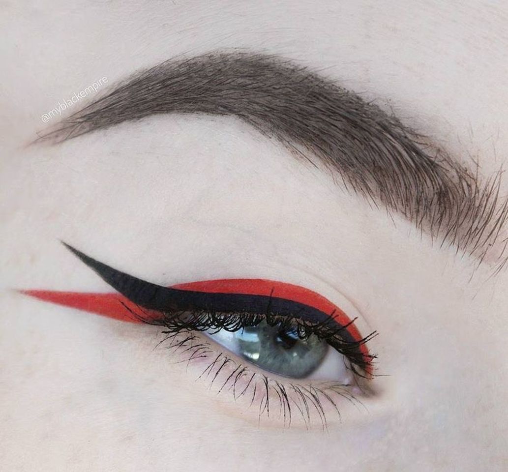 Social preto e vermelho / black and red 