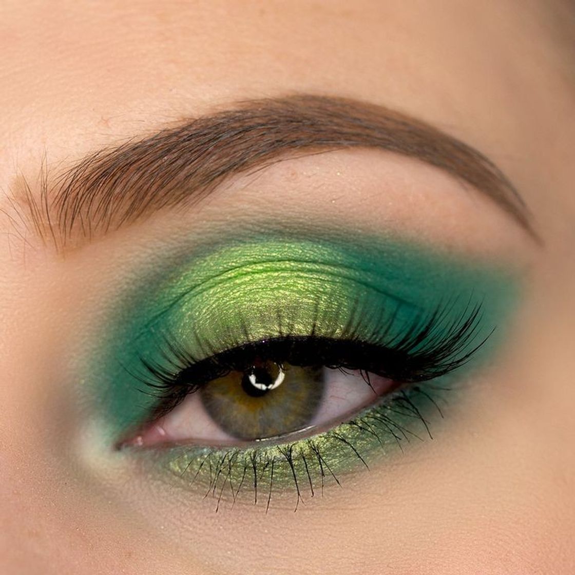 Fashion green makeup💚✨