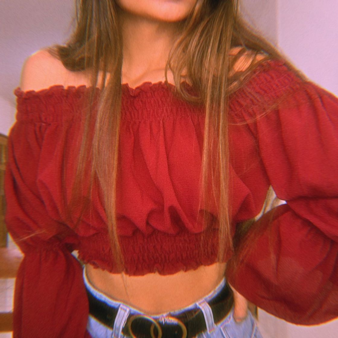 Social   CROPPED OMBRO A OMBRO RED