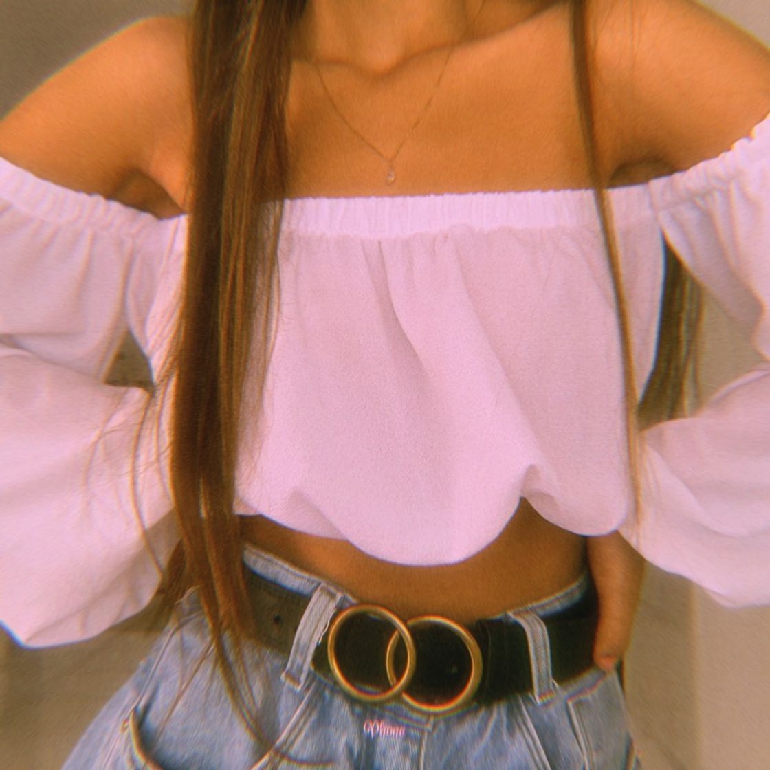 Social  CROPPED WHITE