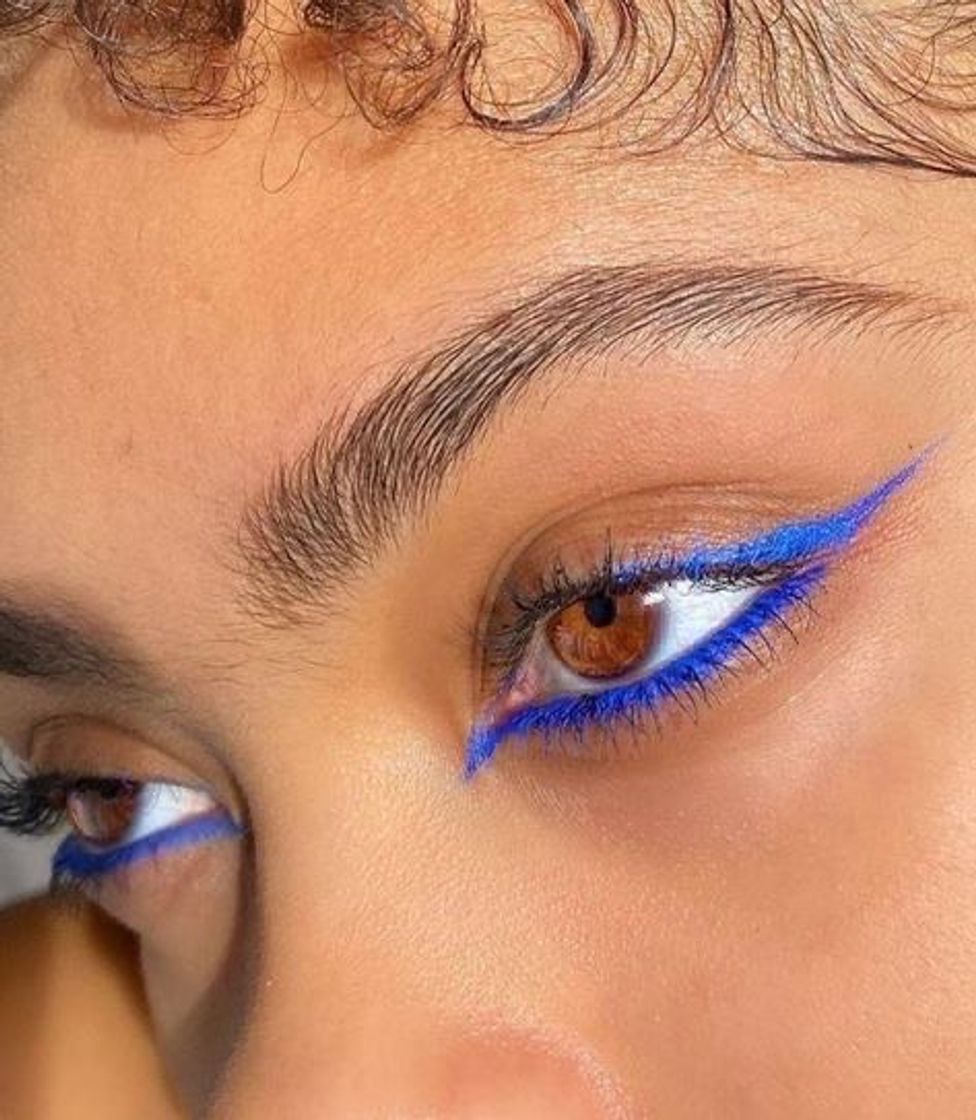 Fashion blue eyeliner