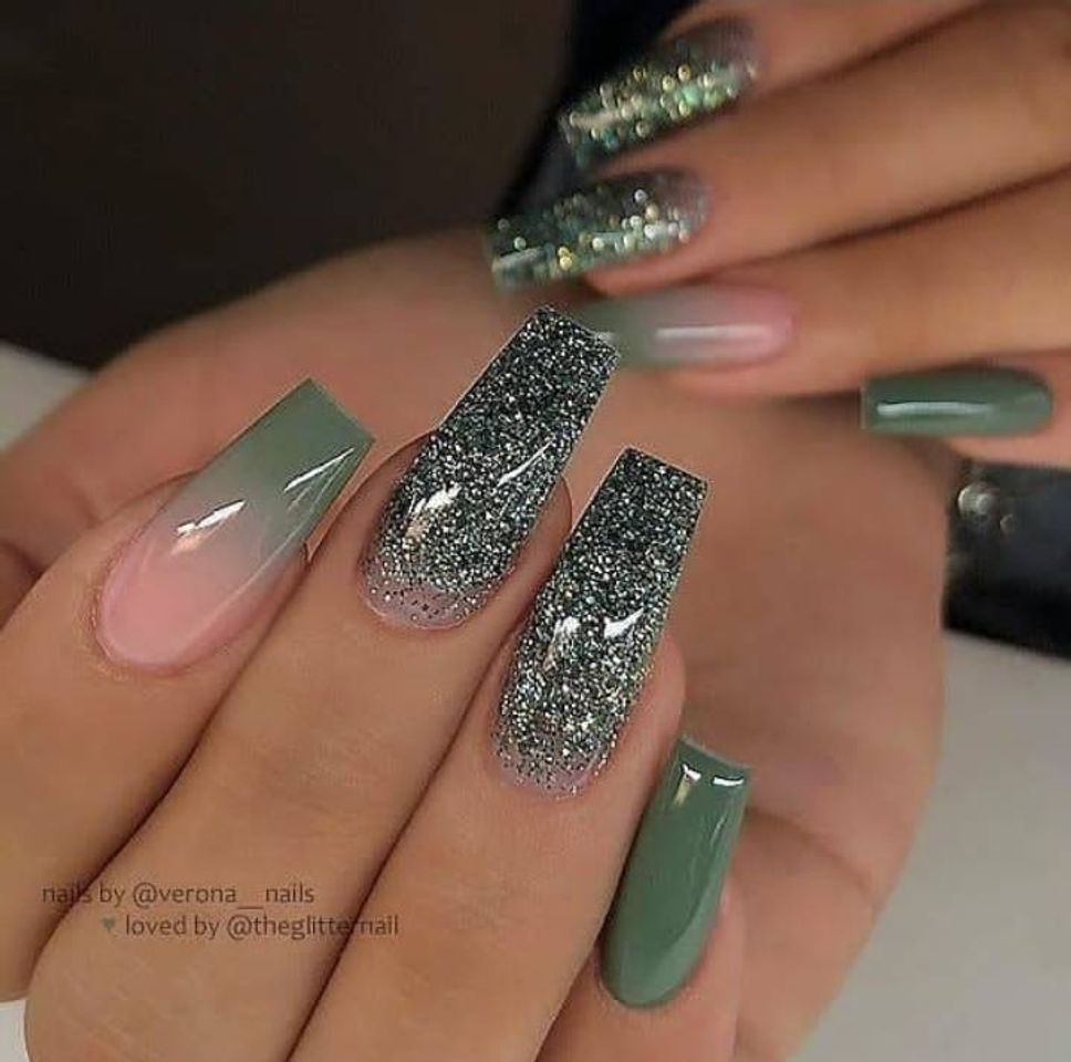 Moda Unha verde💅💚