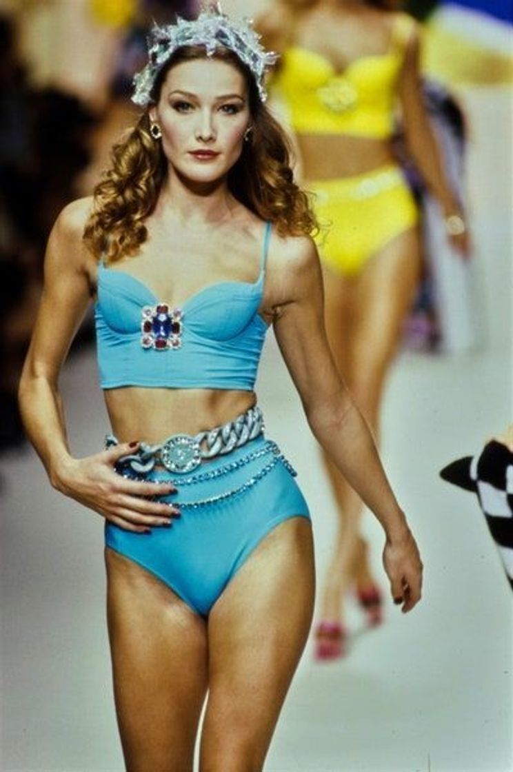 Social Spring Chanel 1995