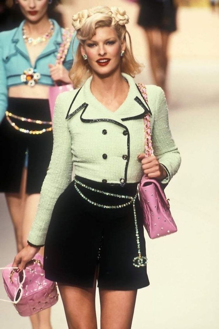 Social Spring Chanel 1995