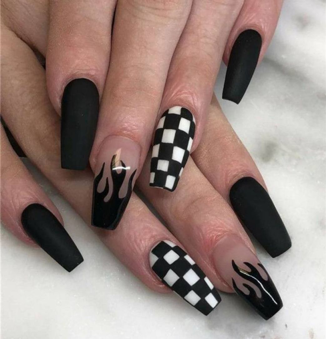 Fashion Ideais de unhas✨