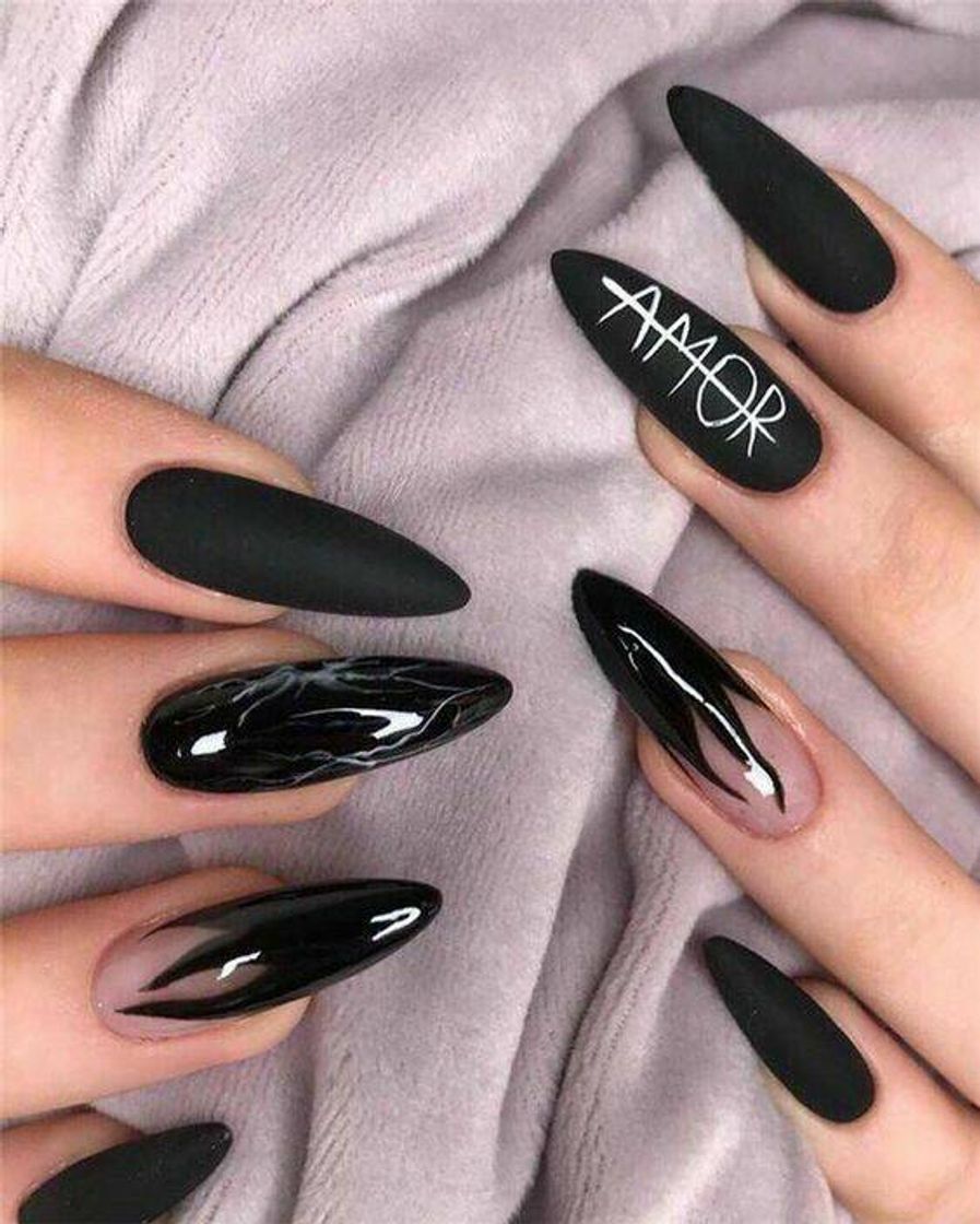 Fashion Aesthetic nails 