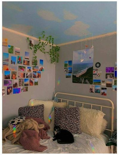 indie bedroom decor

