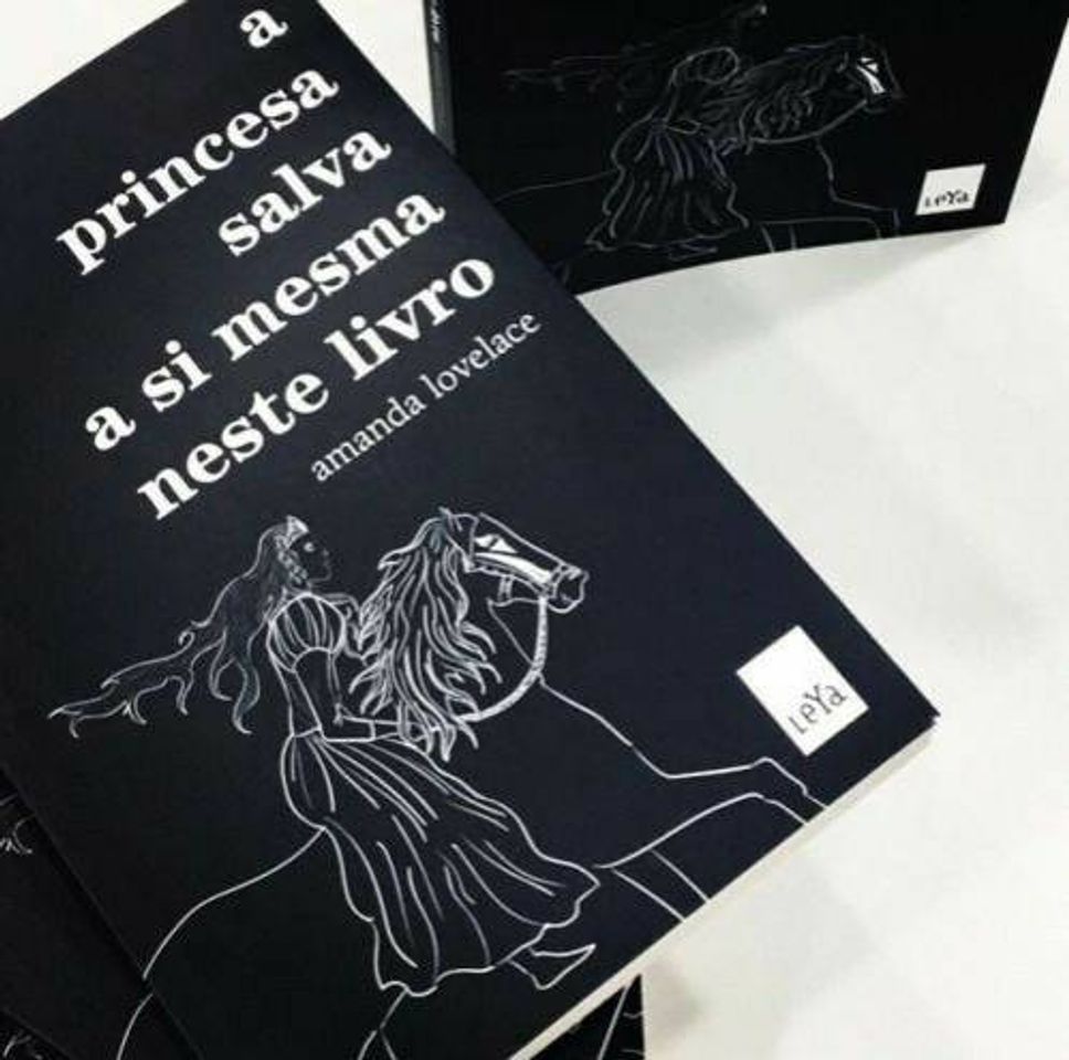 Libros Livro: a princesa  salva a si mesma neste livro 