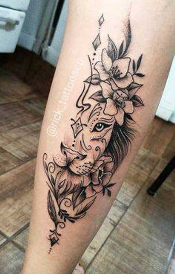 Moda tatuagem 