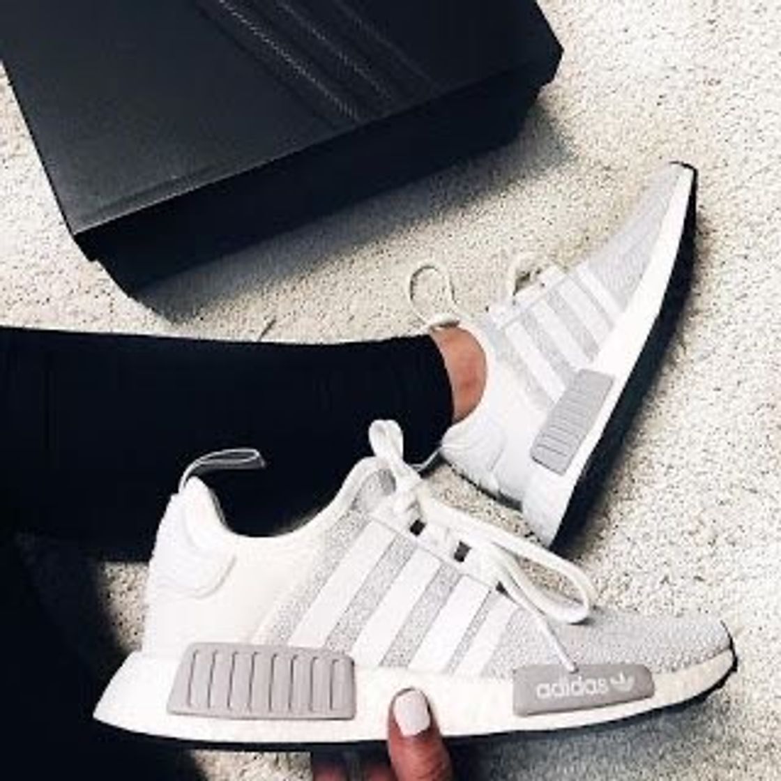 Fashion Adidas Light Sneakers in New Season. 