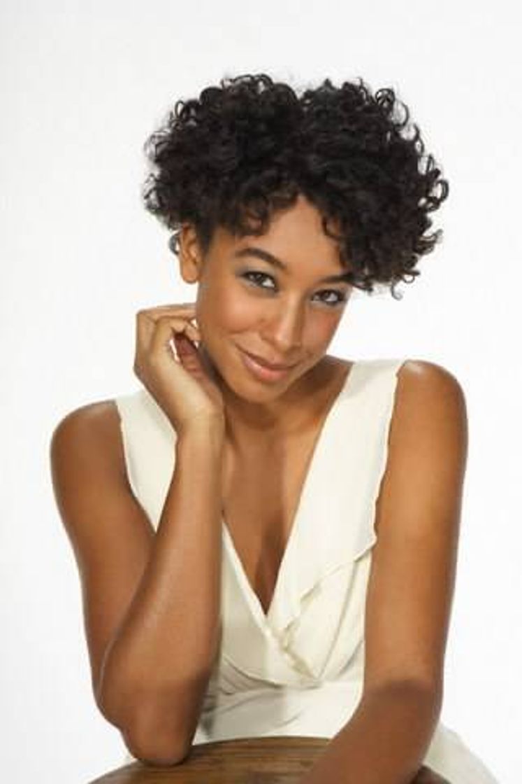 Fashion Corinne Vayley Rae