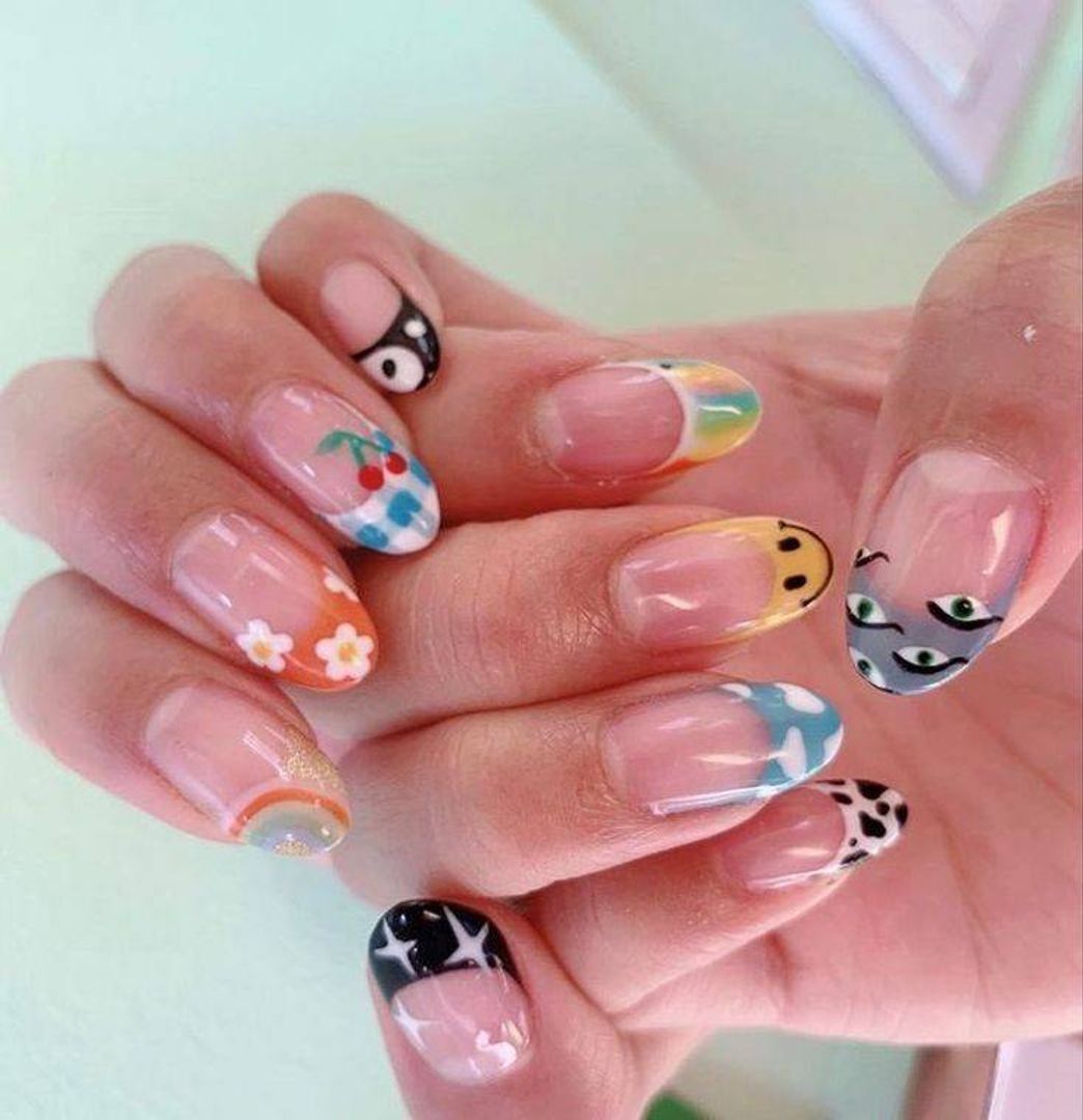 Social Nail inspiration: