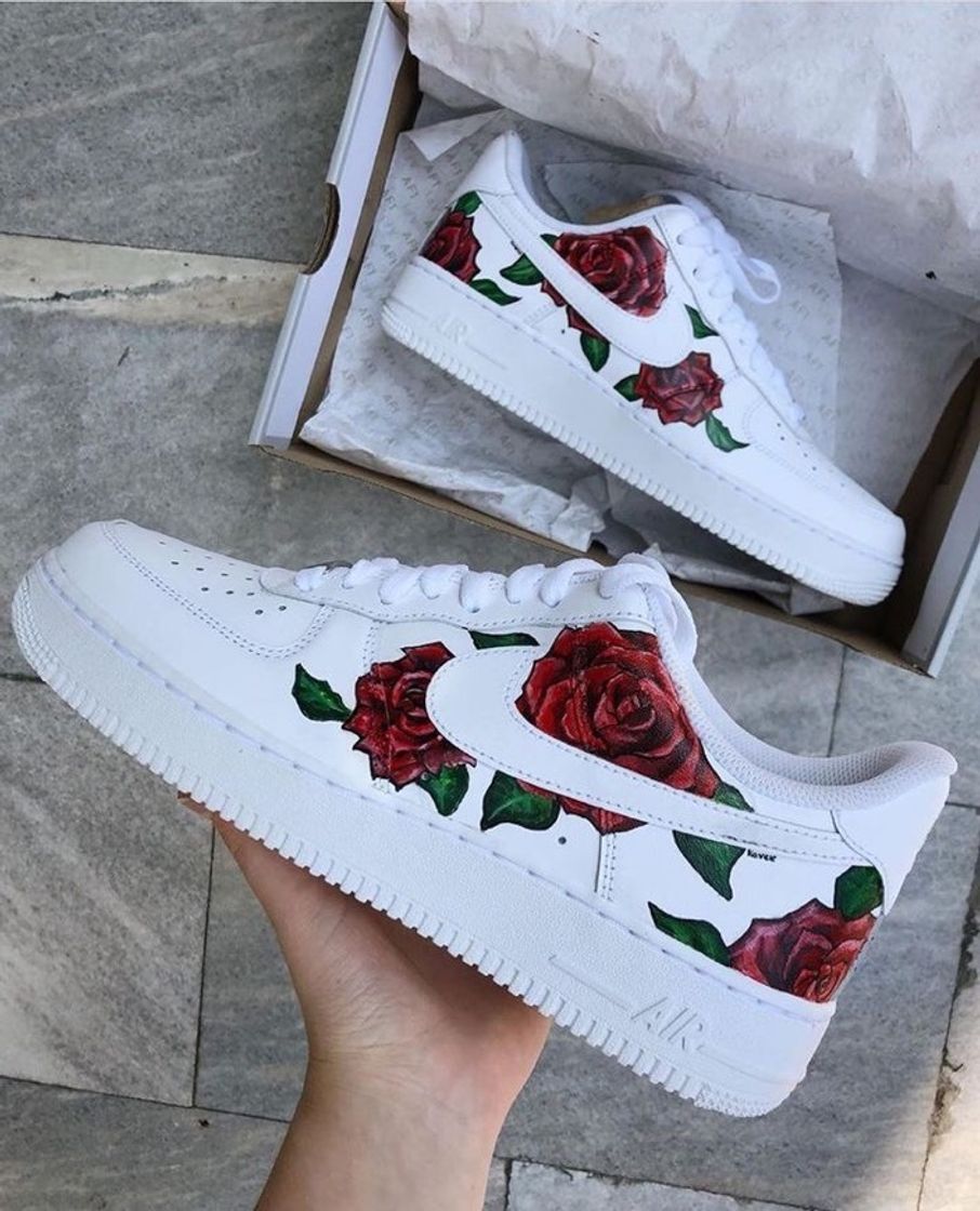 Social Shoes