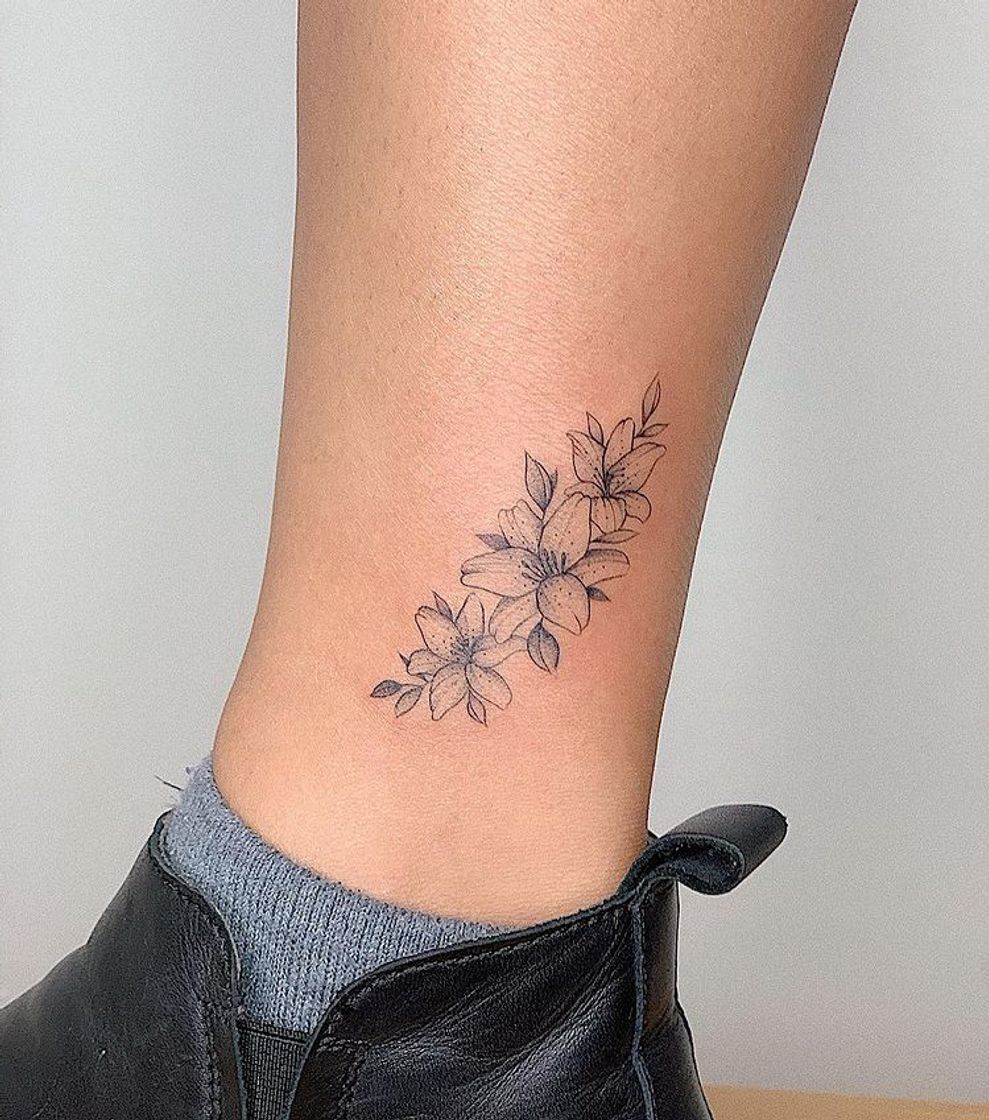 Social Tattoo Panturrilha