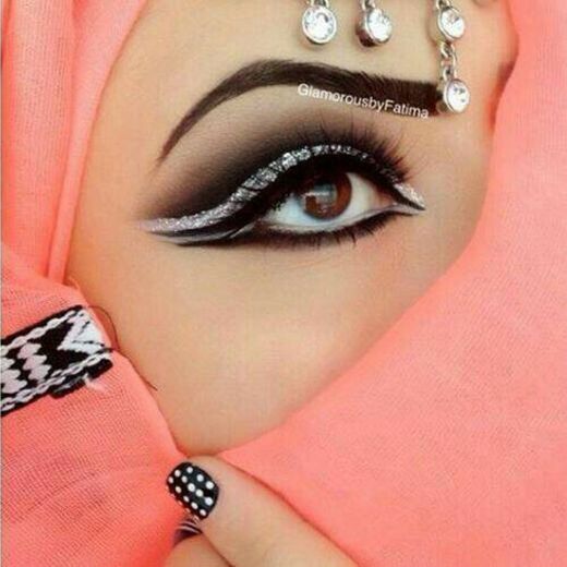 Maquiagem Arábia