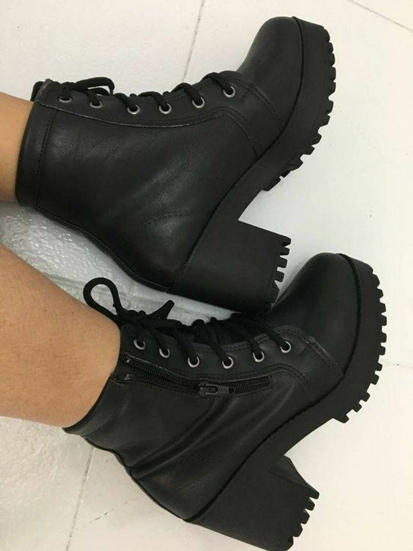 Moda Bota feminina 👢☁️⚘