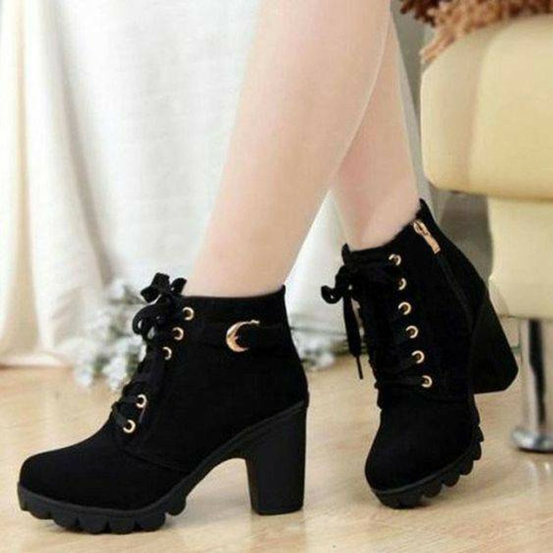 Moda Bota feminina 👢