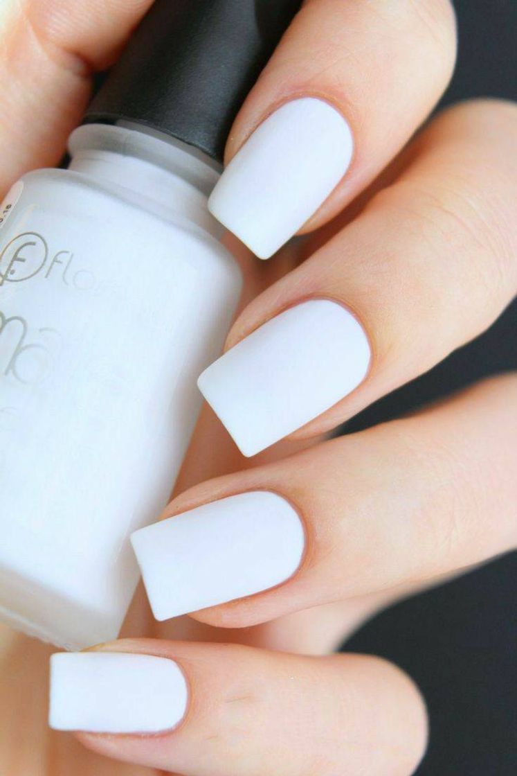 Moda Uñas de blanco