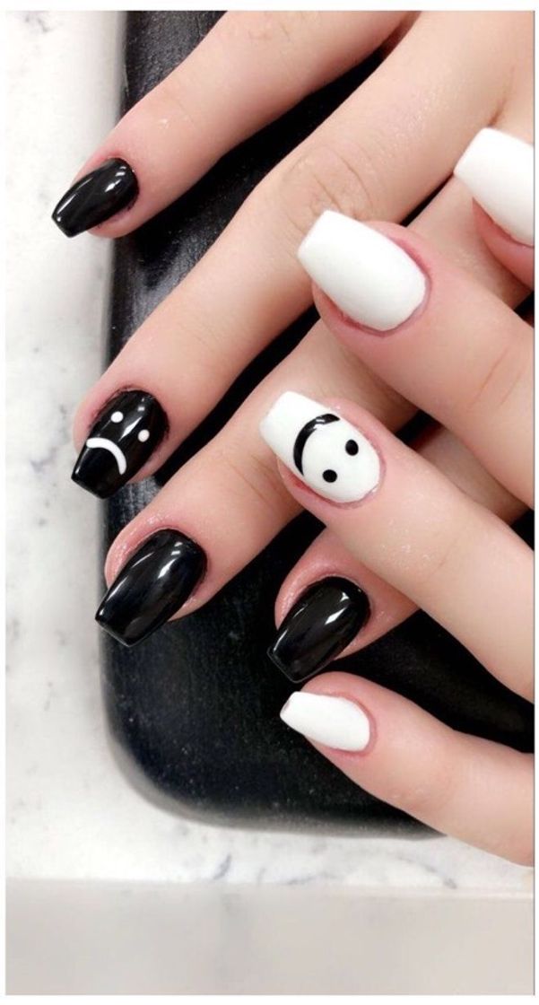 Fashion nails 