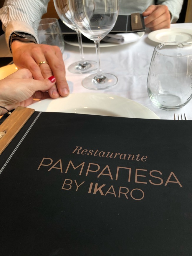 Restaurants Pampamesa by IKaro