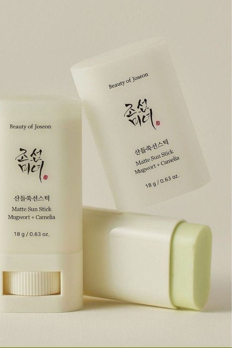 Belleza Beautry of joseon Matte Sun Stick : Mugwort