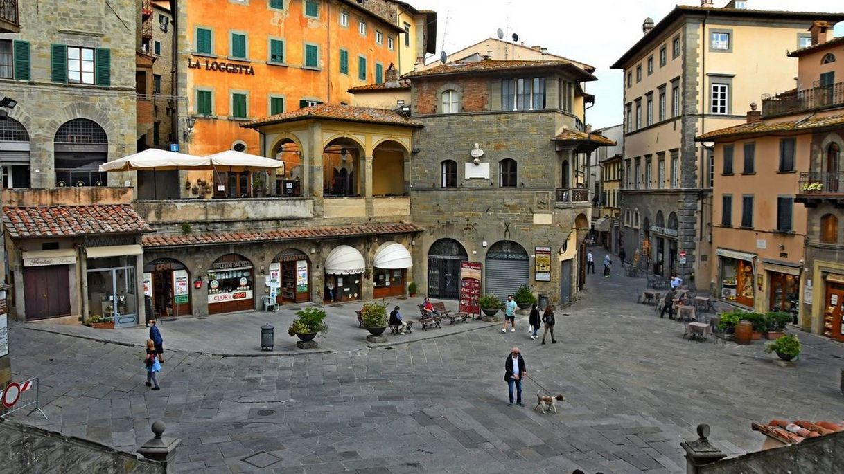 Places Cortona