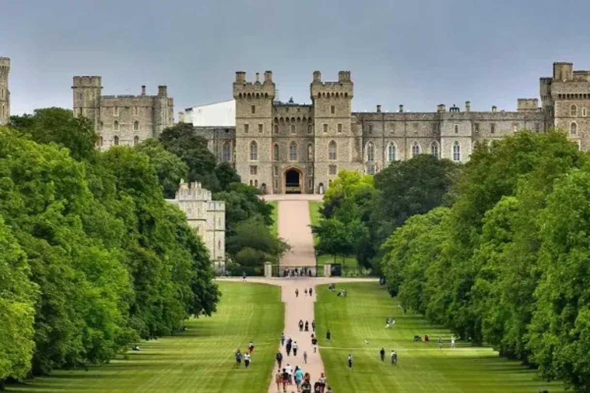 Place Windsor Castle