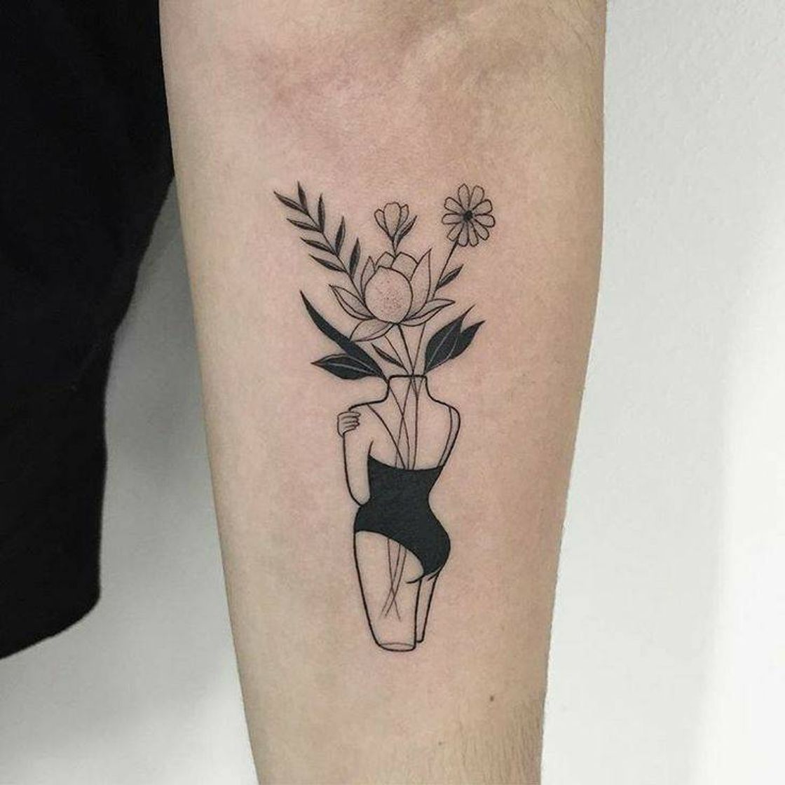 Moda Tatuagem mulher floral 