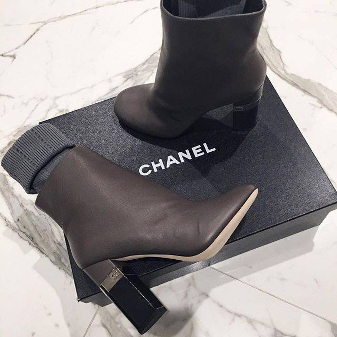 Moda Chanel boots🦋