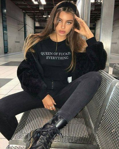 Black Outfit 🖤
