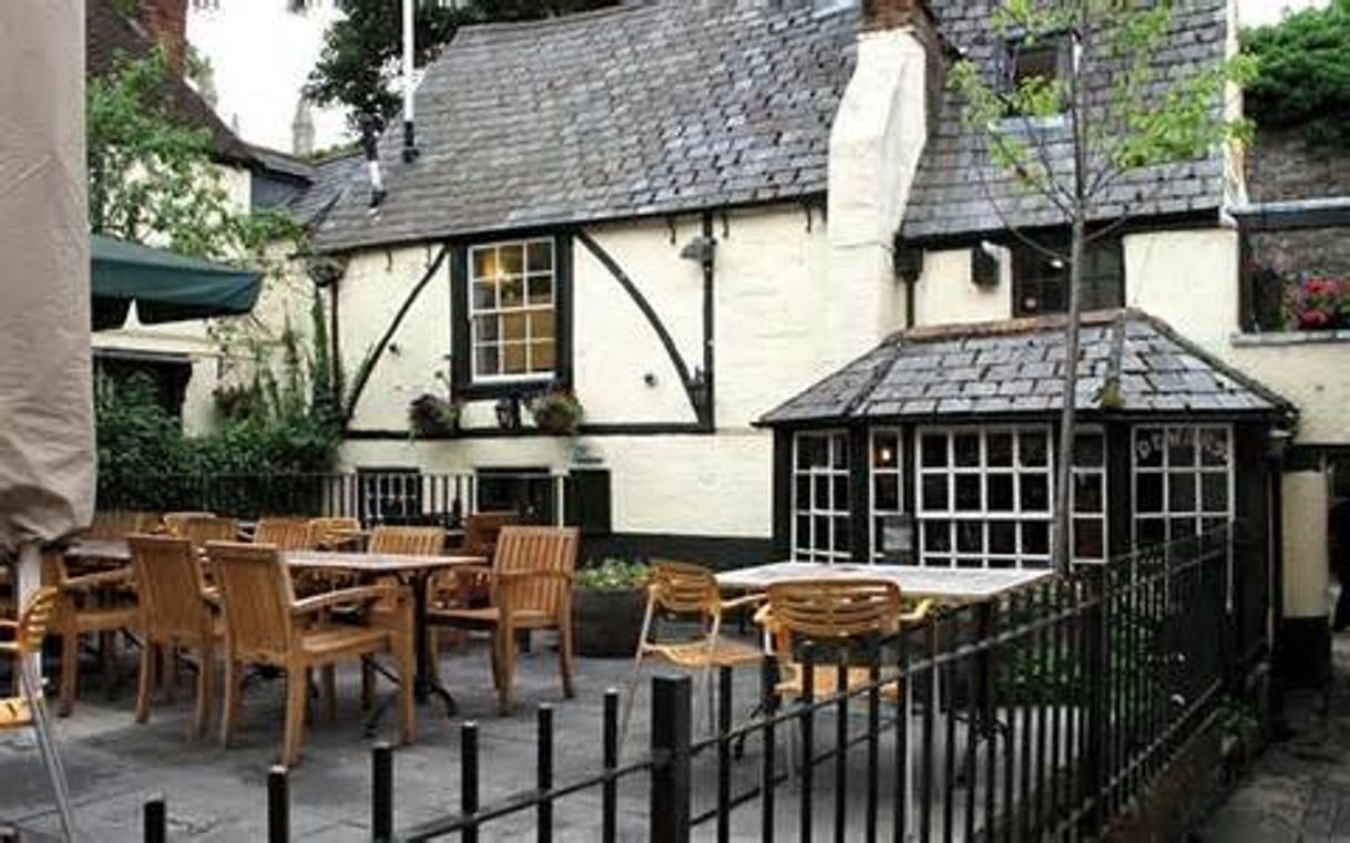 Place Turf Tavern