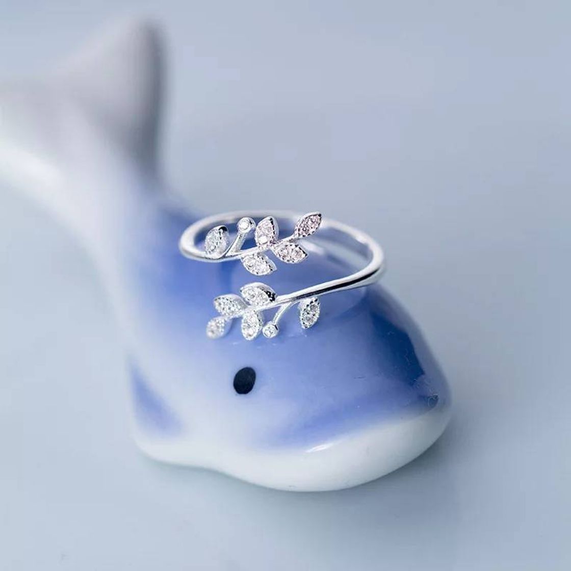 Social Anillo Hojas de Cristal