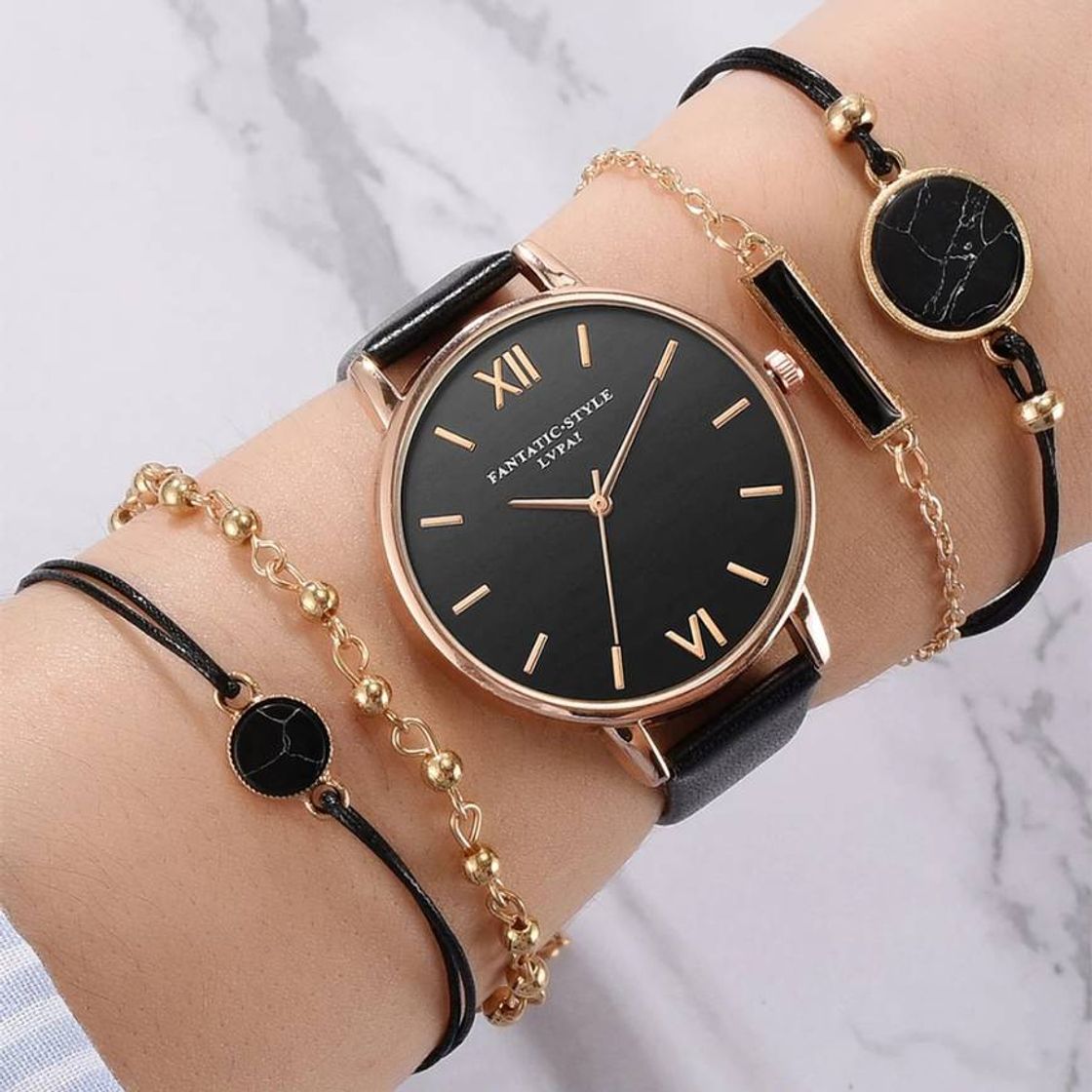 Moda Set de Reloj y Pulseras