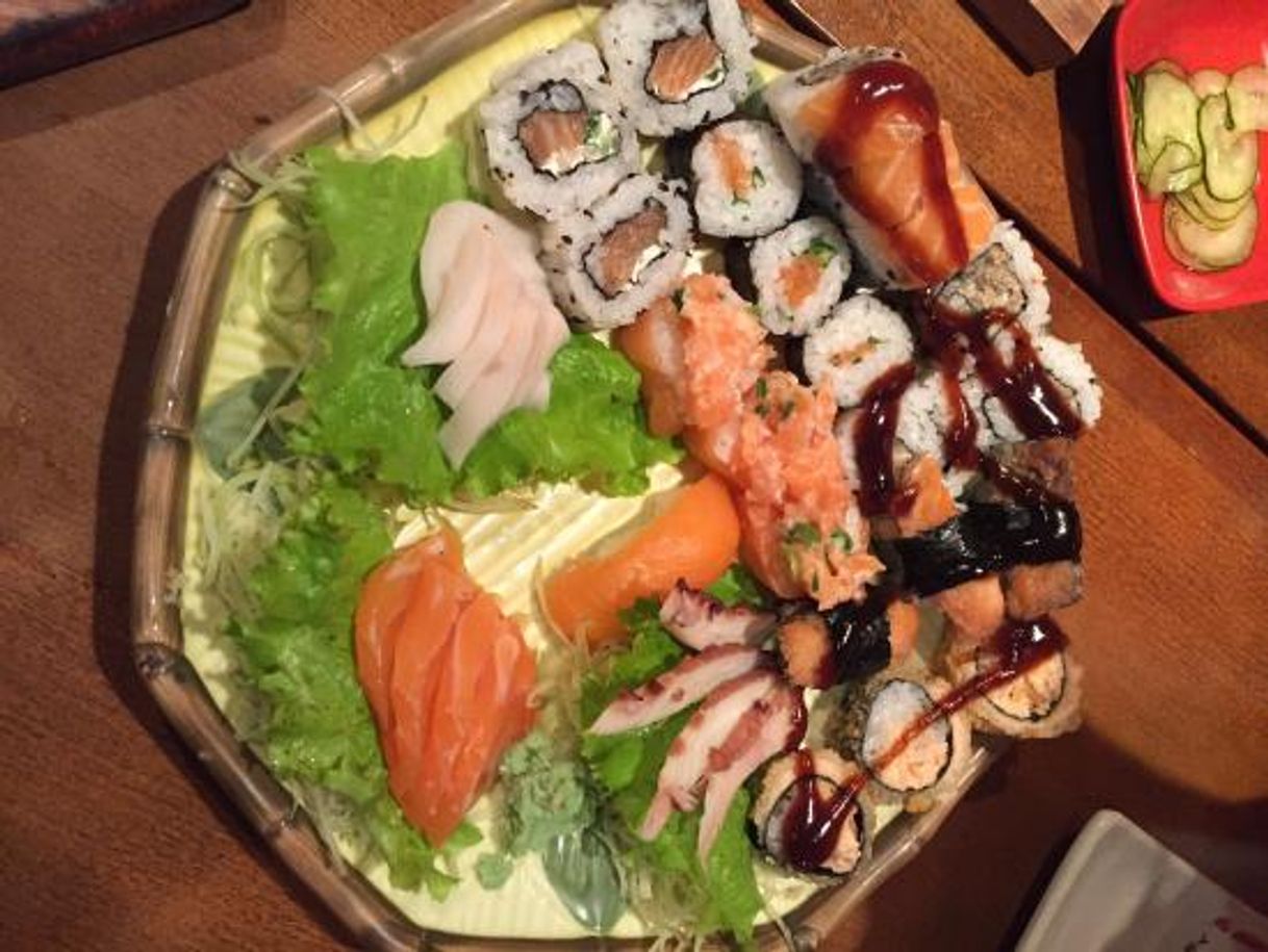 Restaurantes Inazuma Sushi