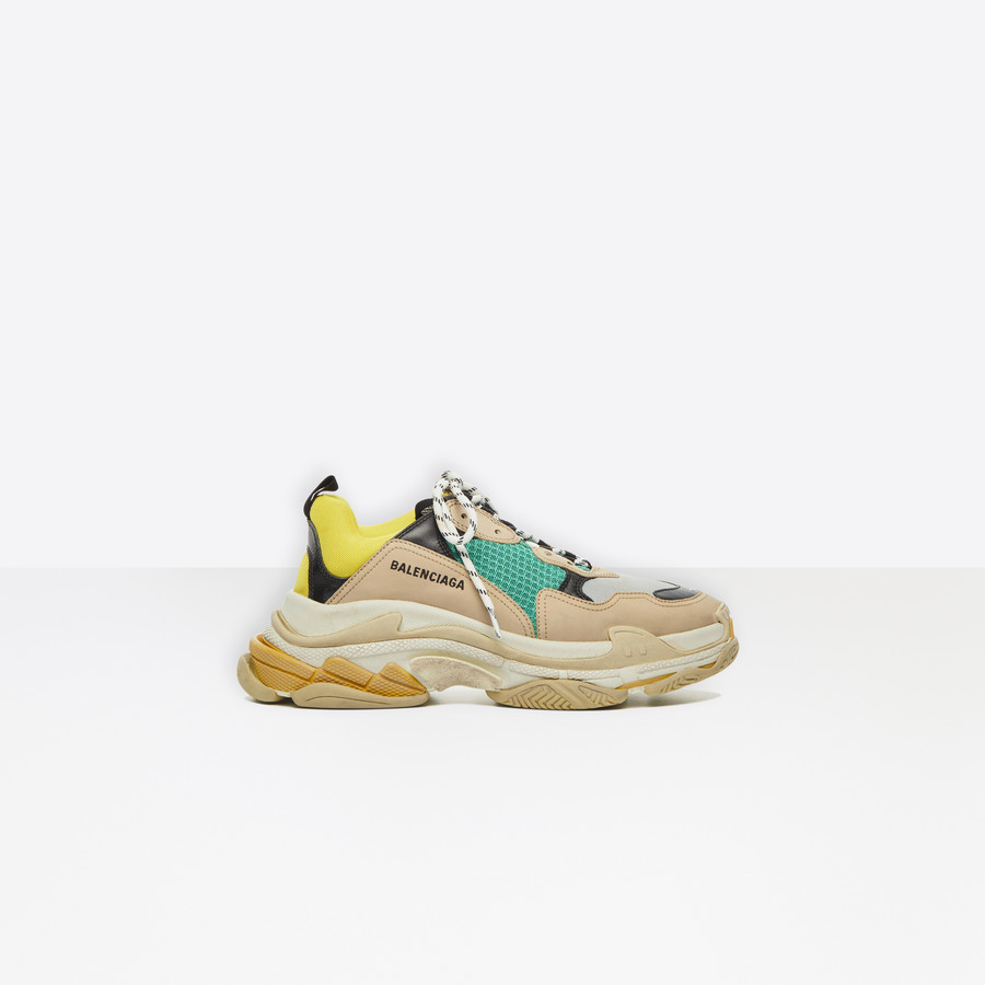 Moda Triple S Trainers Curry for Men | Balenciaga