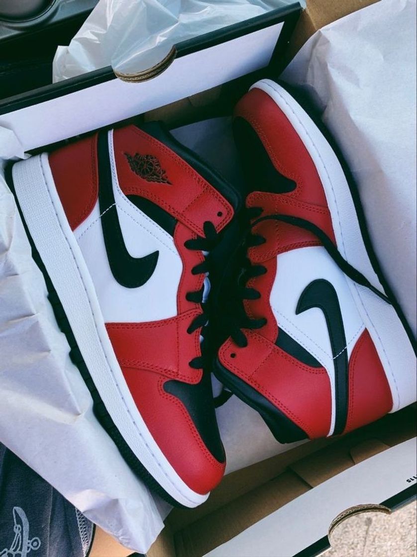 Social Jordan Feminino Vermelho 
