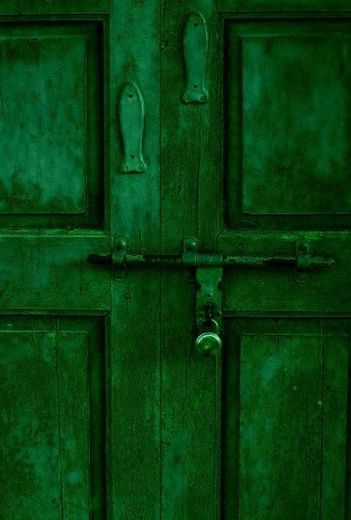 Green door 