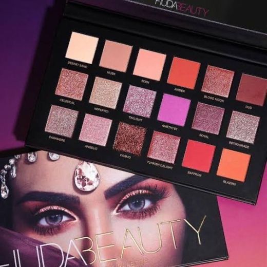 Huda Beauty Desert Dusk Eyeshadow Palette 