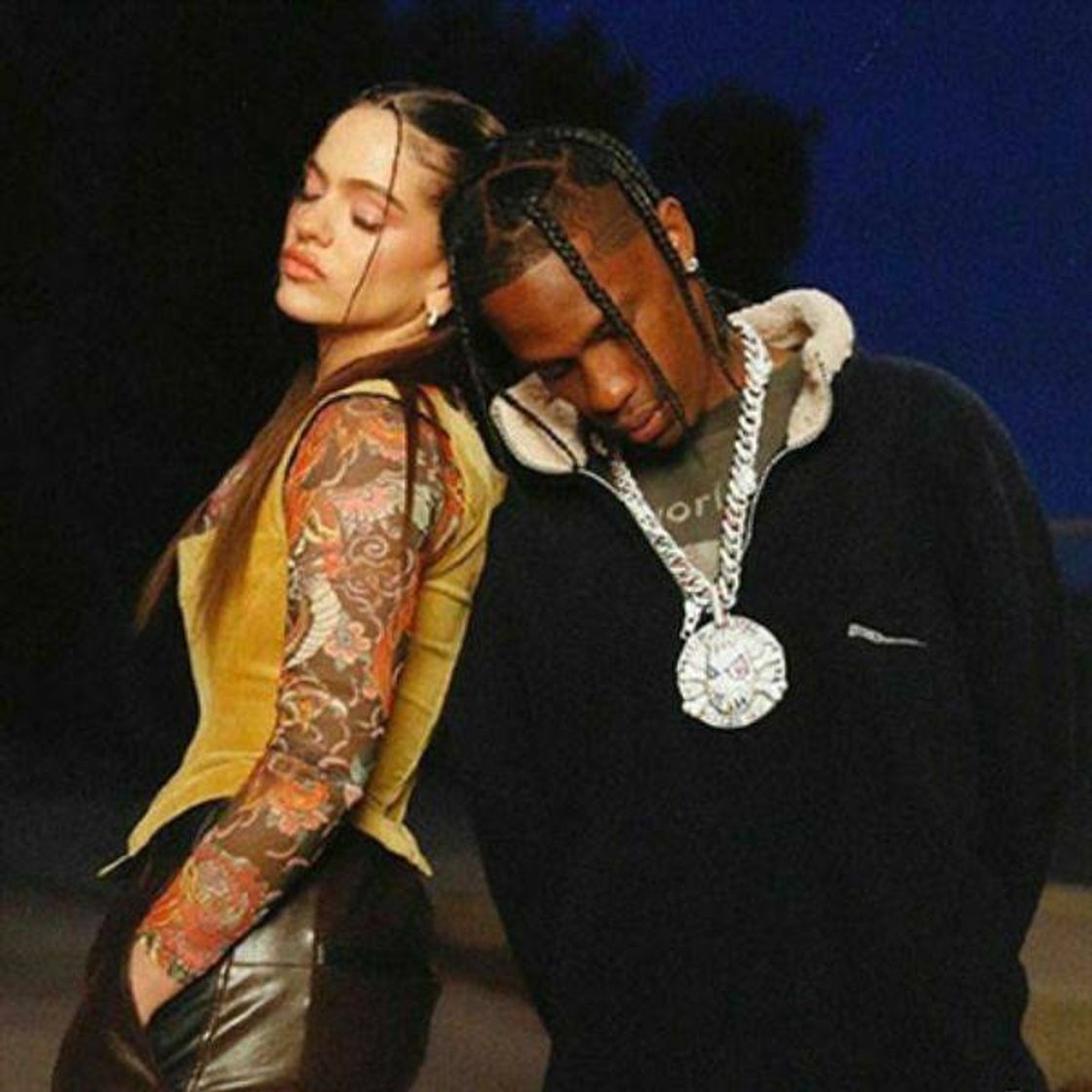 Music 🌟❤😘🔊 Travis Scott e Rosália arrasaram nessa música. 🥰🌟❤